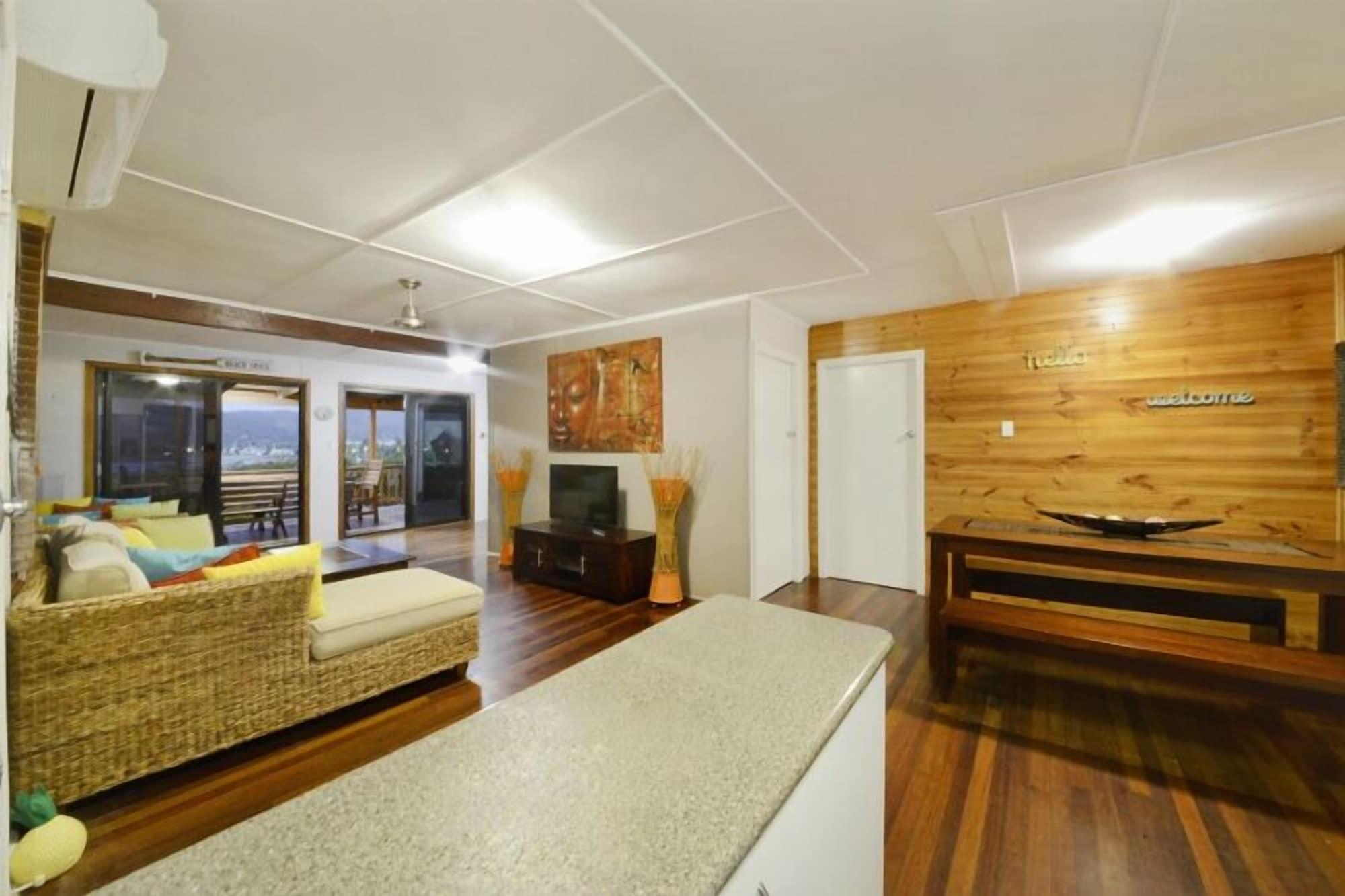Airlie Guest House 에일리비치 외부 사진