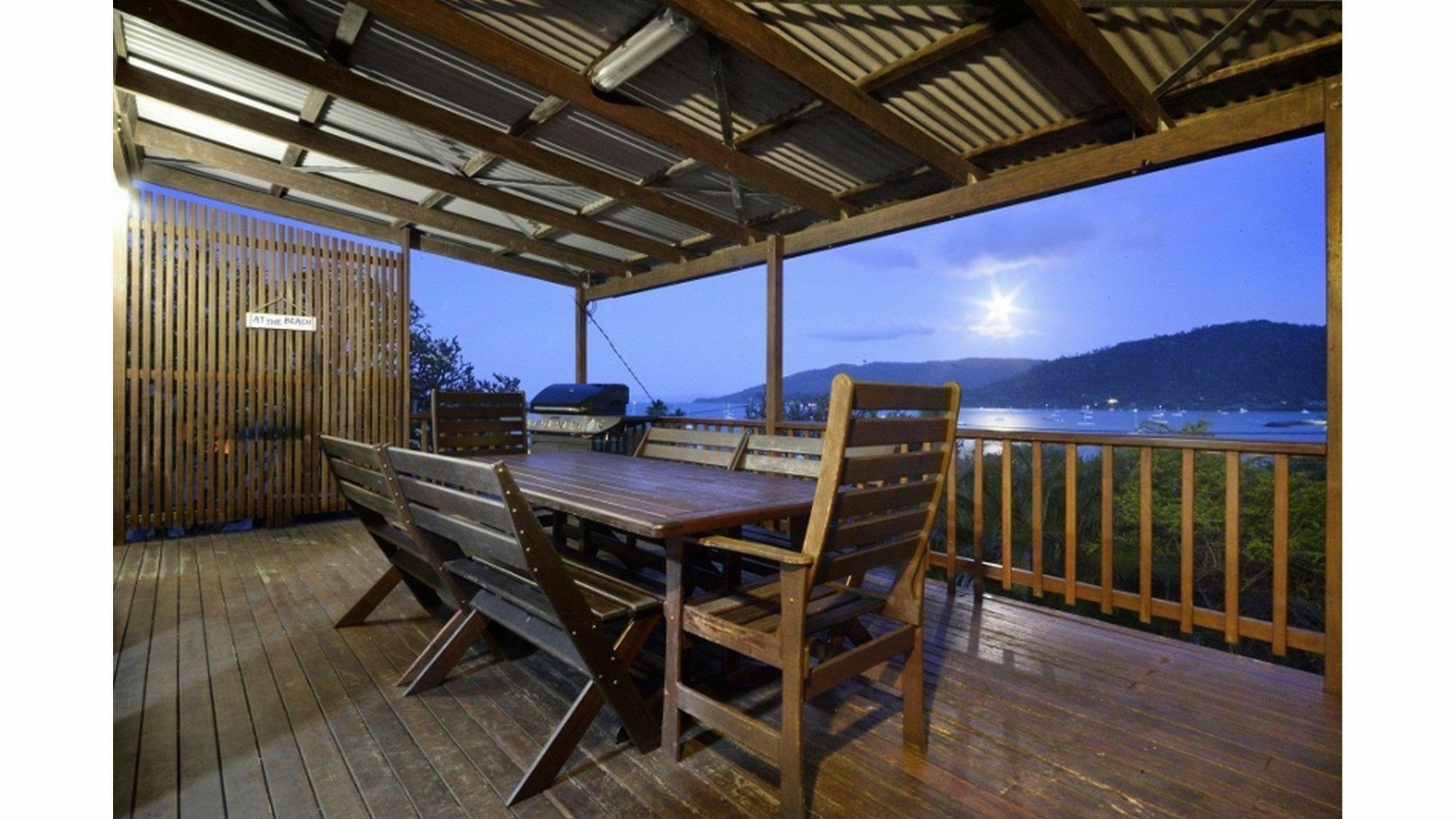 Airlie Guest House 에일리비치 외부 사진